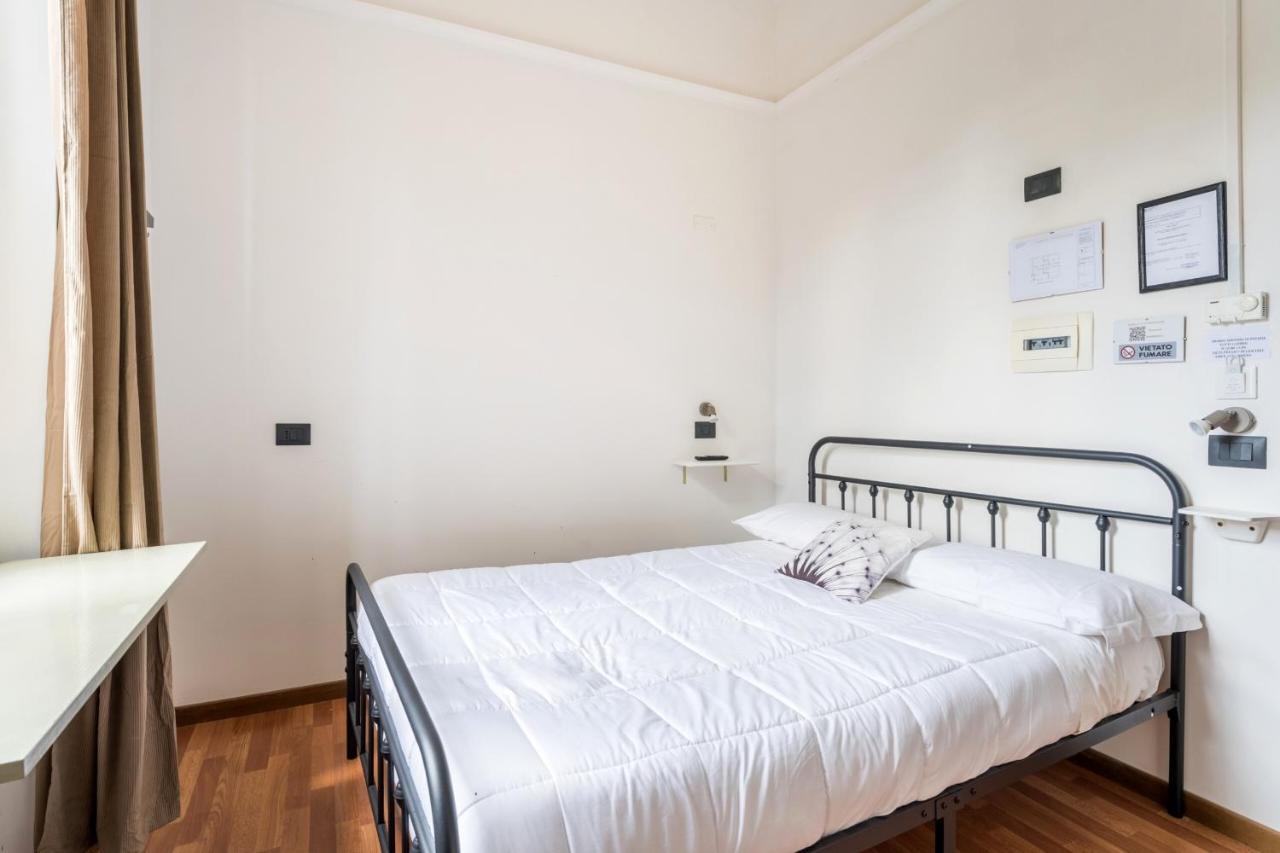 Rooms Piramide Rome Extérieur photo