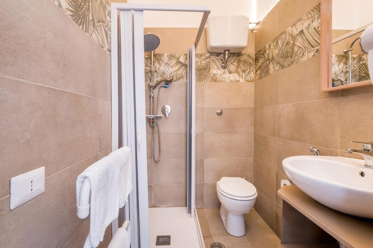 Rooms Piramide Rome Extérieur photo