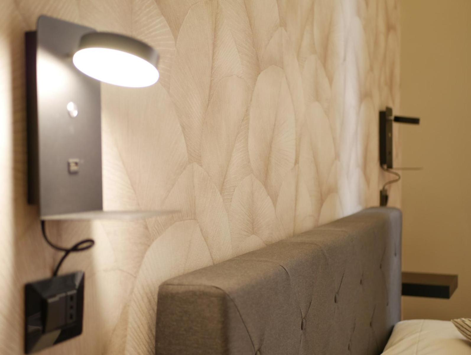 Rooms Piramide Rome Extérieur photo