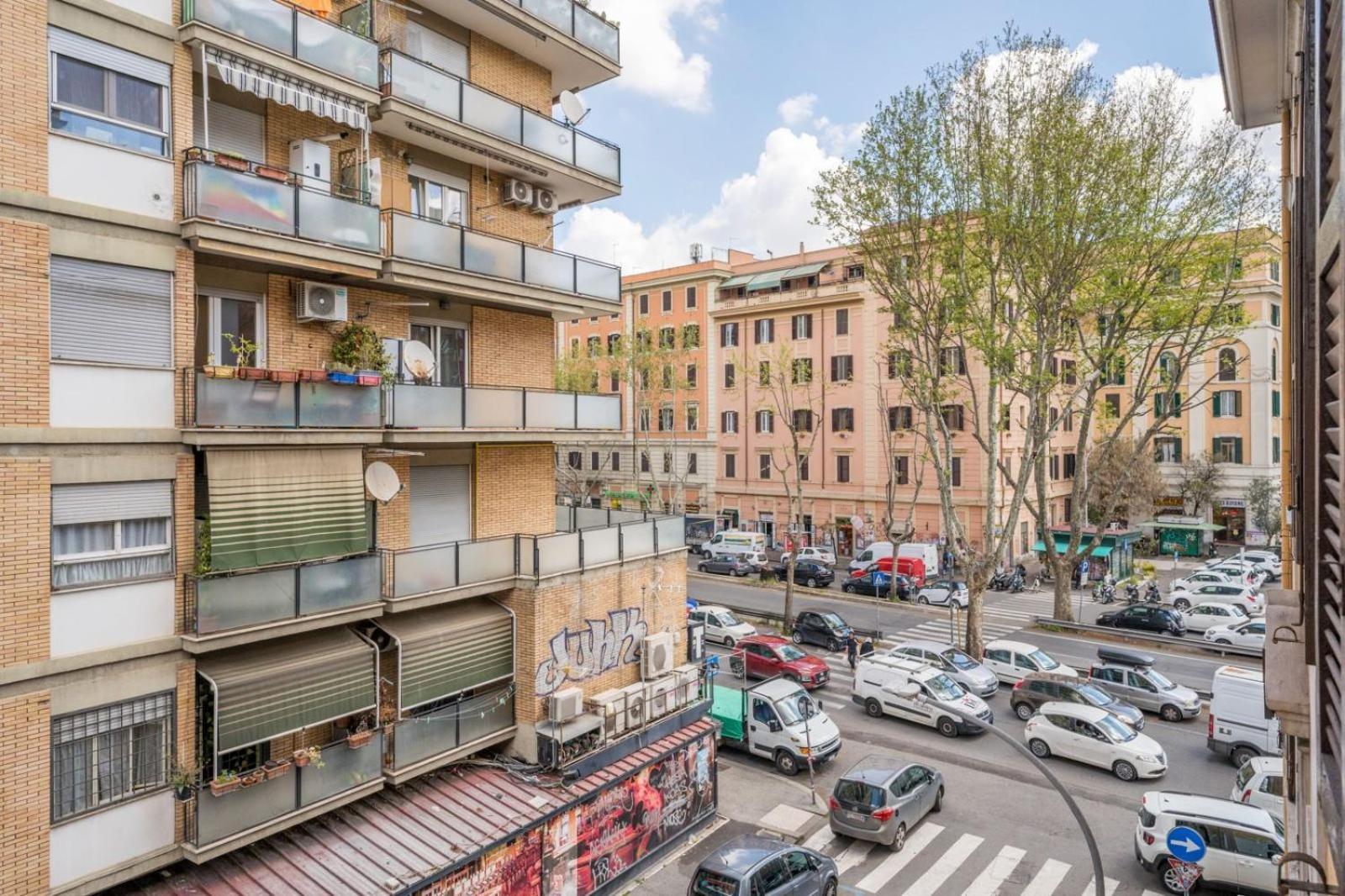 Rooms Piramide Rome Extérieur photo